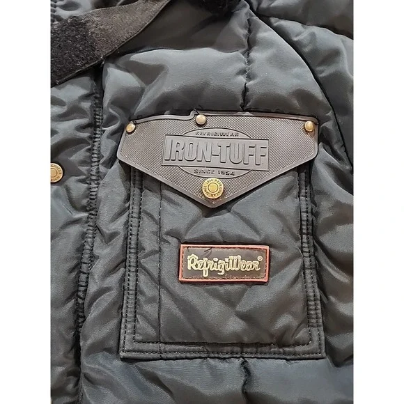 Vintage Refrigiwear Men's Black Insulated Jacket Size Med - Picture 2 of 14